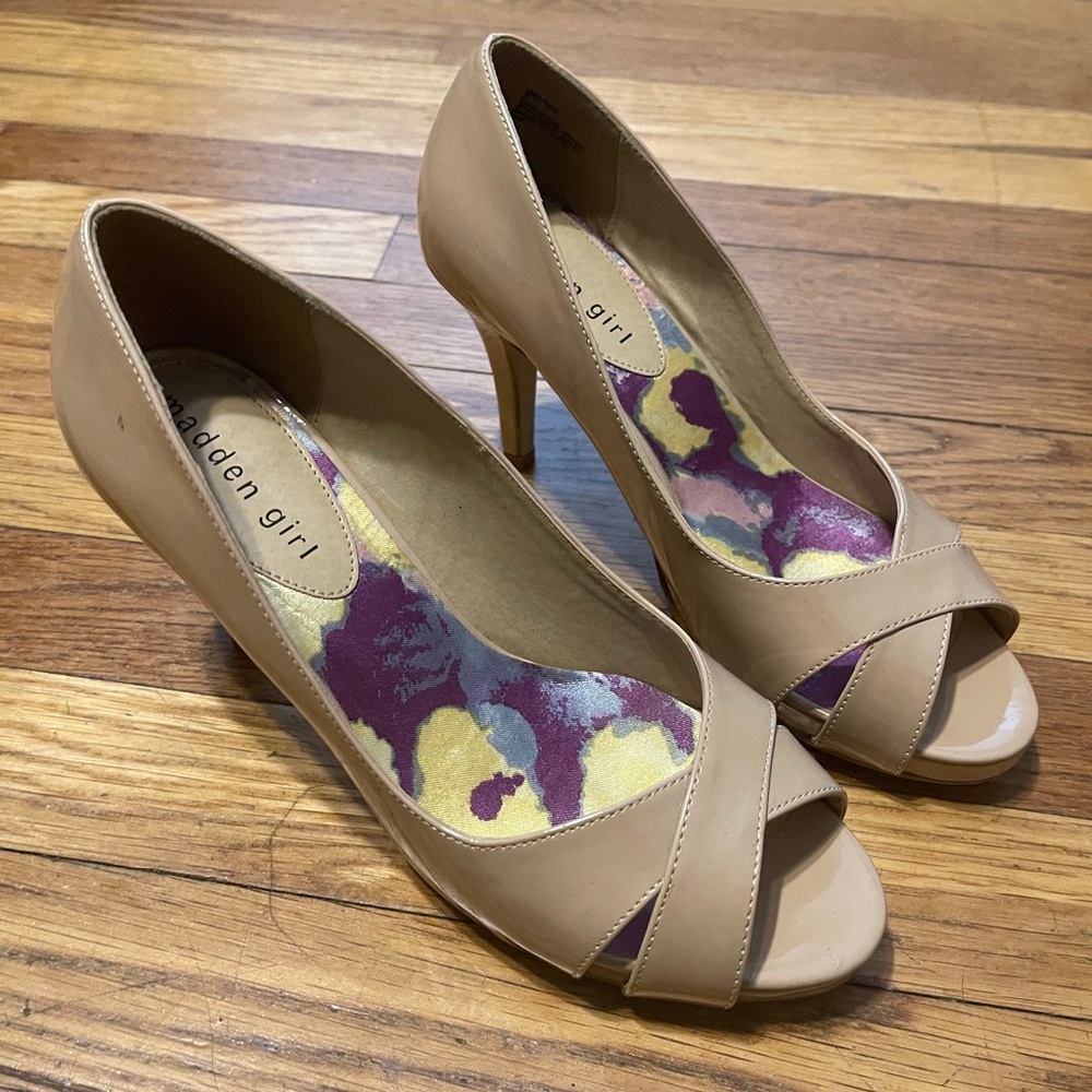 Madden Girl Geritee Nude Pumps